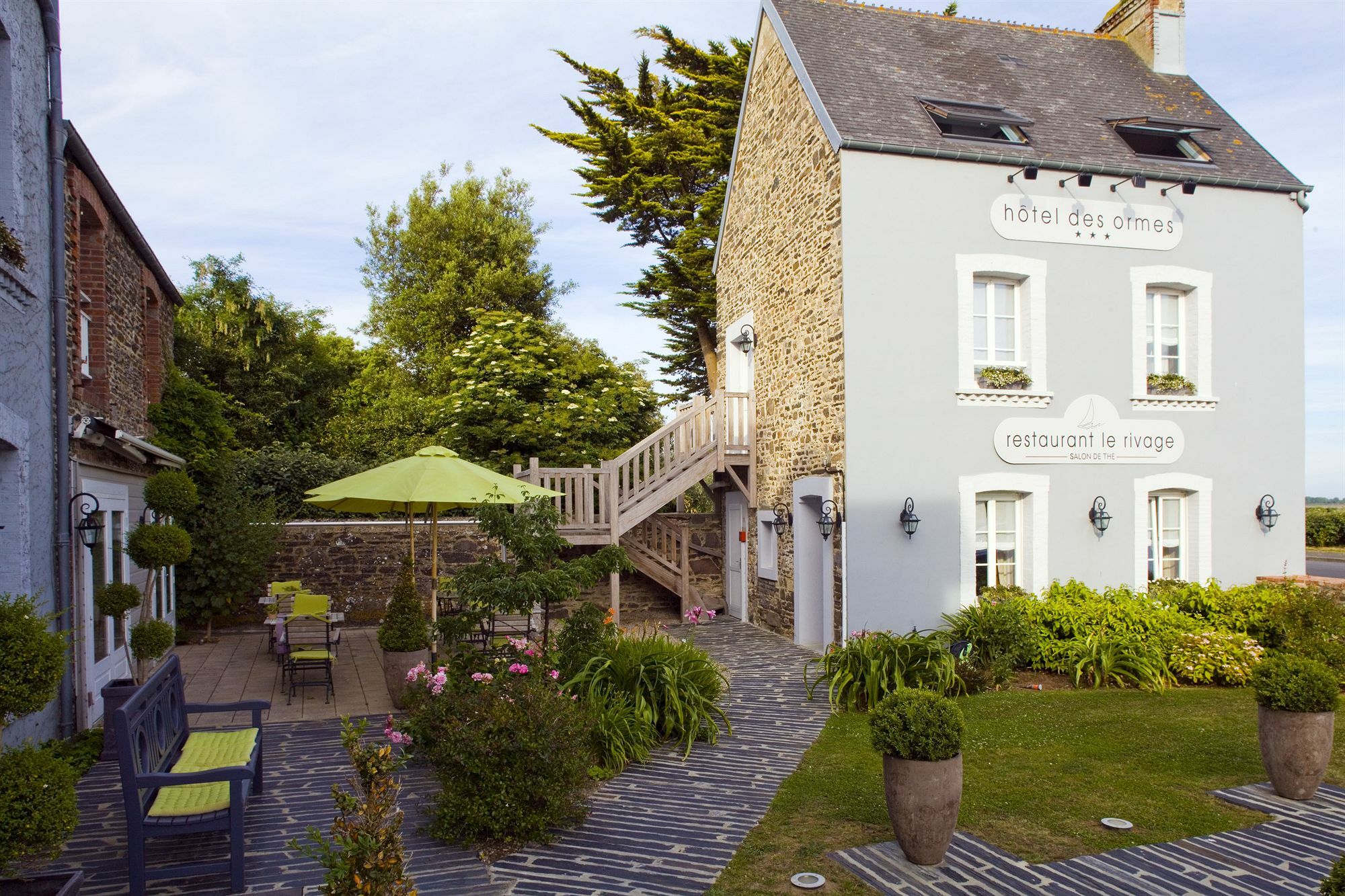 Relais Du Silence Hotel Restaurant Les Ormes Barneville-Carteret Exterior foto